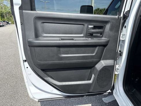 New 2026 RAM 3500 Tradesman w/ Chrome Appearance Group AWD/4WD image 10