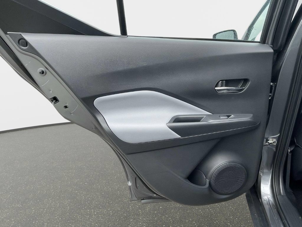 Used 2023 Nissan Kicks SR w/ SR Premium Package FWD image 15