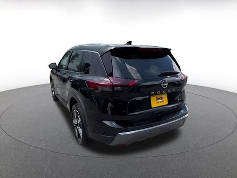 Used 2026 Nissan Rogue SL FWD image 11