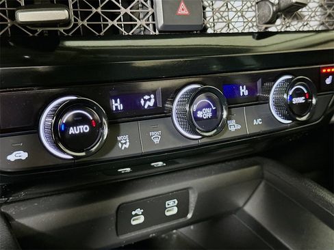 Used 2024 Honda Accord EX-L image 22