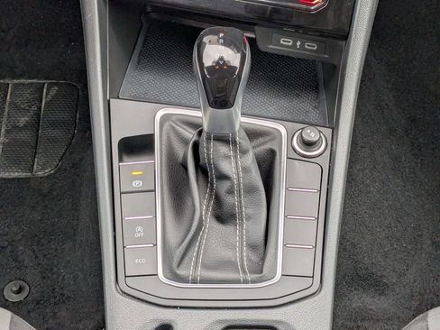 Used 2025 Volkswagen Jetta Sport image 25