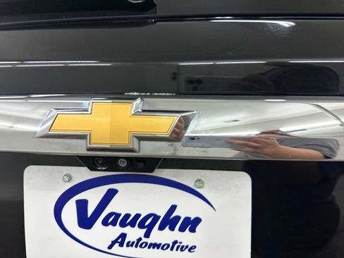 Used 2018 Chevrolet Traverse High Country AWD/4WD image 14