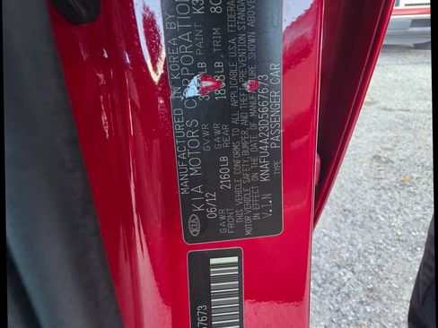 Used 2013 Kia Forte EX w/ Tech Pkg image 24