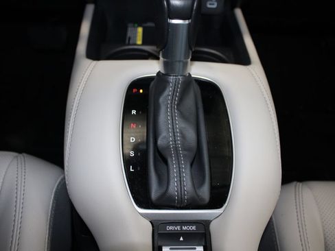 Used 2025 Honda HR-V EX-L image 19