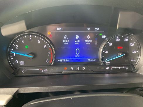 Used 2022 Ford Explorer XLT w/ Equipment Group 202A image 21