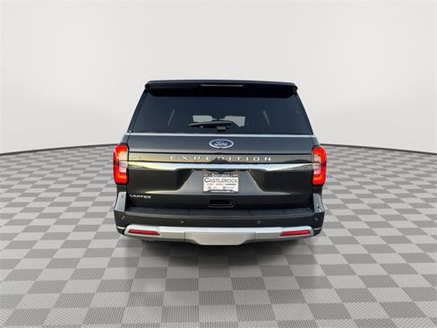 Used 2024 Ford Expedition Limited image 7