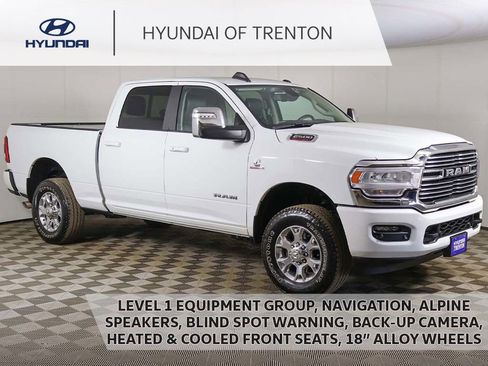 Used 2024 RAM 2500 Laramie AWD/4WD image 1