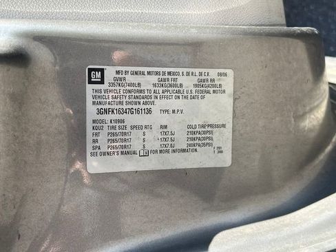 Used 2007 Chevrolet Suburban LT image 24