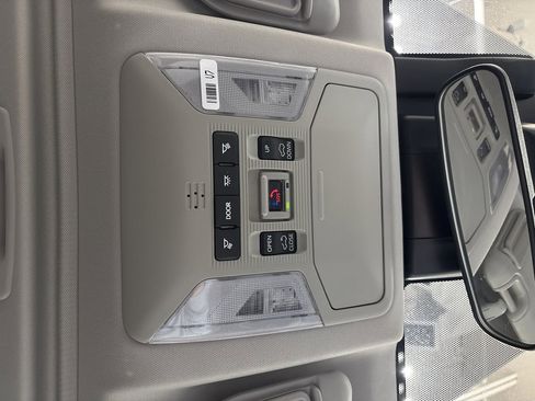 New 2025 Toyota RAV4 XLE image 14