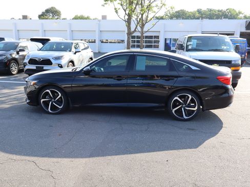 Used 2022 Honda Accord Sport image 18