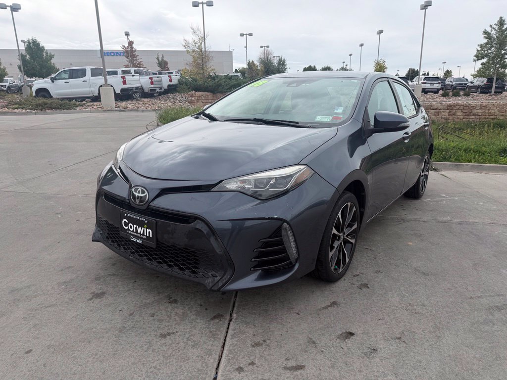 Used 2018 Toyota Corolla SE FWD image 3