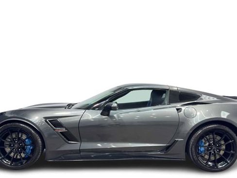 Used 2017 Chevrolet Corvette Grand Sport image 1