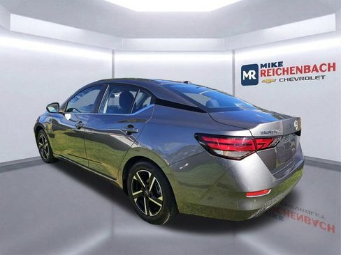 Used 2025 Nissan Sentra SV FWD image 6