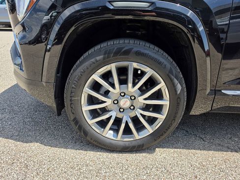 New 2026 GMC Terrain Denali w/ LPO, Floor Liner Package AWD/4WD image 37