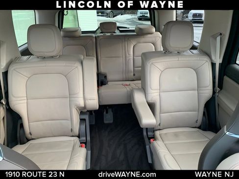 Certified 2022 Lincoln Navigator Reserve image 9