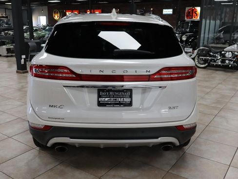 Used 2019 Lincoln MKC Reserve w/ MKC Climate Package AWD/4WD image 5