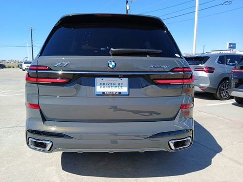 New 2026 BMW X7 xDrive40i w/ M Sport Package image 8