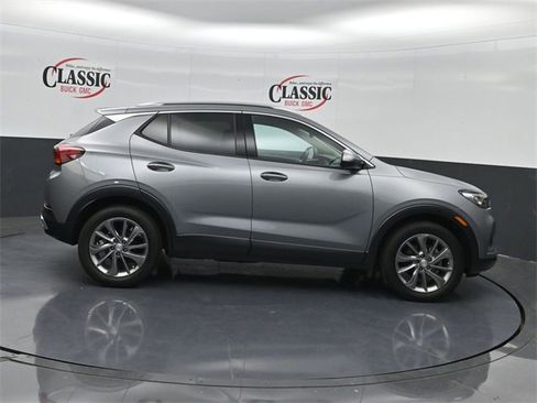 Used 2023 Buick Encore GX Essence w/ Experience Buick Package image 6