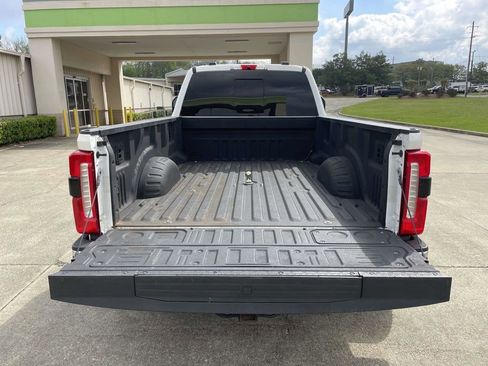 Used 2024 Ford F350 Lariat w/ Lariat Ultimate Package image 10