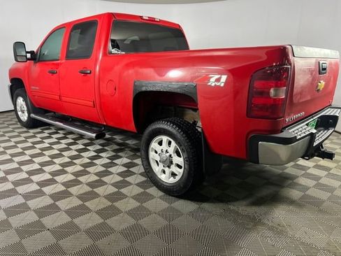 Used 2012 Chevrolet Silverado 2500 LT w/ Interior Plus Package image 8
