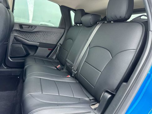 Used 2020 Ford Escape S image 17