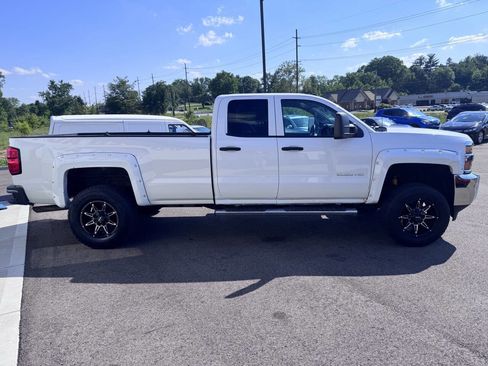Used 2015 Chevrolet Silverado 2500 W/T w/ WT Convenience Package AWD/4WD image 6