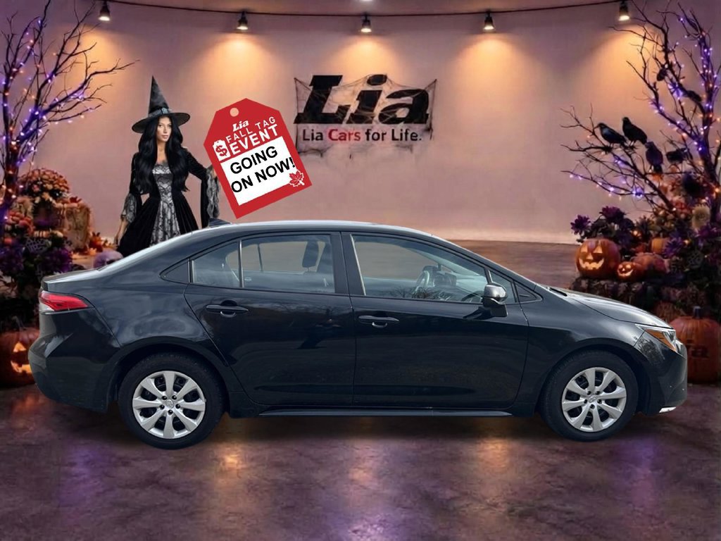 Used 2025 Toyota Corolla LE FWD image 14