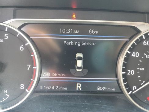 Used 2022 Nissan Sentra SV w/ Lighting Package FWD image 37