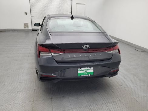 Used 2021 Hyundai Elantra SEL FWD image 6