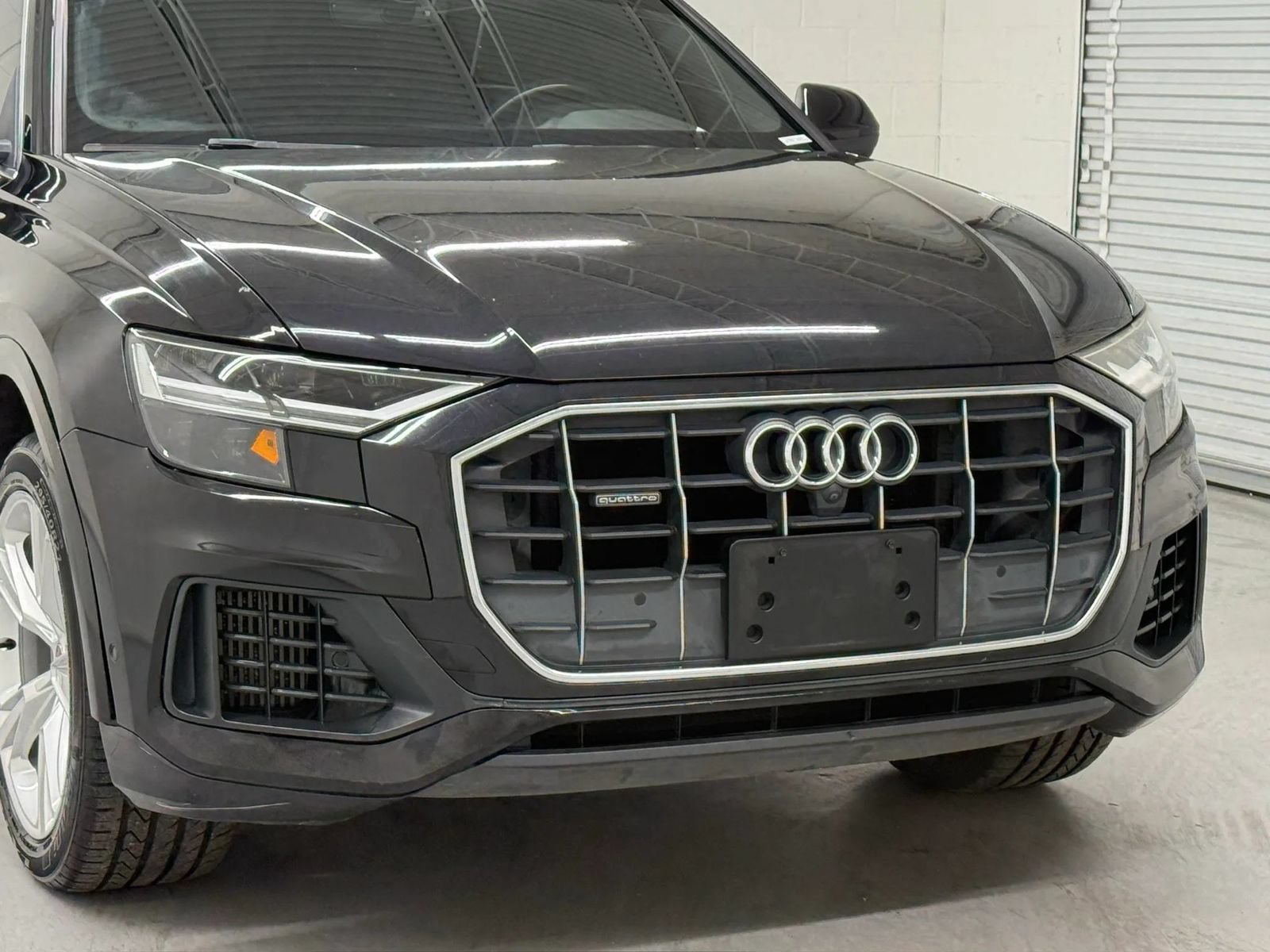 Used 2019 Audi Q8 Premium Plus w/ Premium Plus AWD/4WD image 38