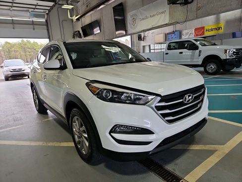 Used 2018 Hyundai Tucson SEL image 3