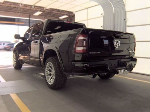 Used 2021 RAM 1500 Laramie AWD/4WD image 5