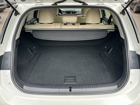 Used 2012 Lexus CT 200h Premium image 20