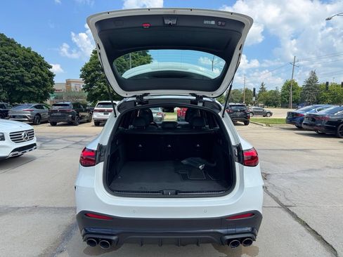 Used 2025 Mercedes-Benz GLC 43 AMG 4MATIC image 22