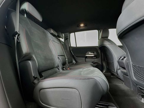 Used 2022 Mercedes-Benz EQB 300 EQB 300 image 26