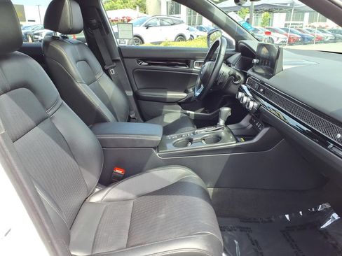 Used 2024 Honda Civic Sport Touring image 9