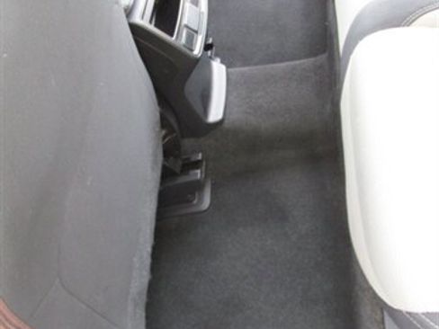 Used 2019 Subaru Forester AWD/4WD image 12