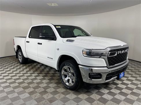 New 2026 RAM 1500 4x4 Crew Cab image 7