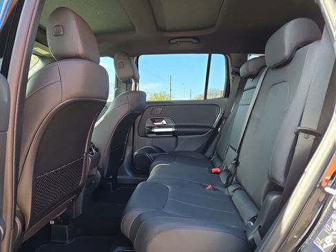 New 2025 Mercedes-Benz GLB 250 image 13