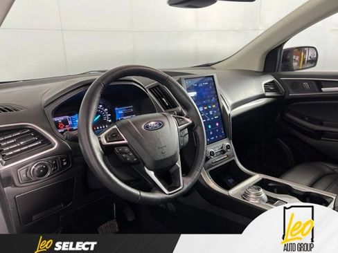 Used 2024 Ford Edge SEL w/ Convenience Package AWD/4WD image 16