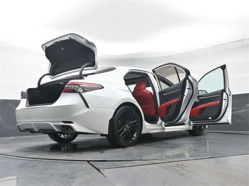 Used 2022 Toyota Camry XSE image 52