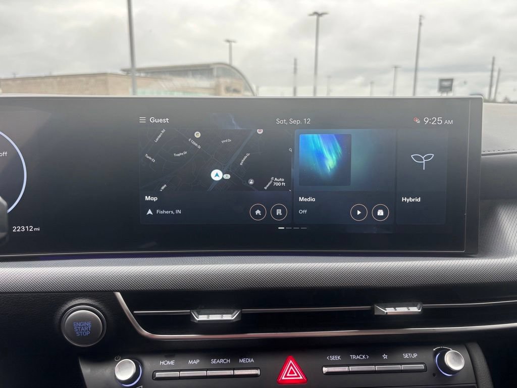 Used 2025 Hyundai Sonata Limited FWD image 22