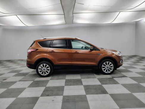 Used 2017 Ford Escape Titanium FWD image 12