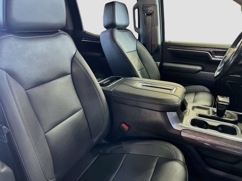 Used 2022 Chevrolet Silverado 1500 LTZ w/ LTZ Premium Package AWD/4WD image 30