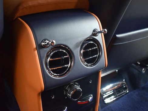 New 2026 Rolls-Royce Cullinan image 19