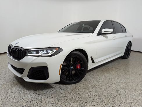 Used 2023 BMW 540i w/ M Sport Package RWD image 18