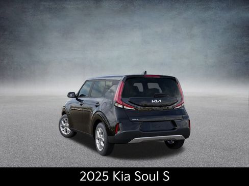 New 2025 Kia Soul S image 4