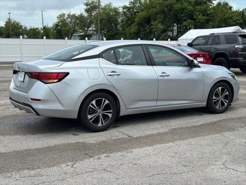 Used 2021 Nissan Sentra SV FWD image 8