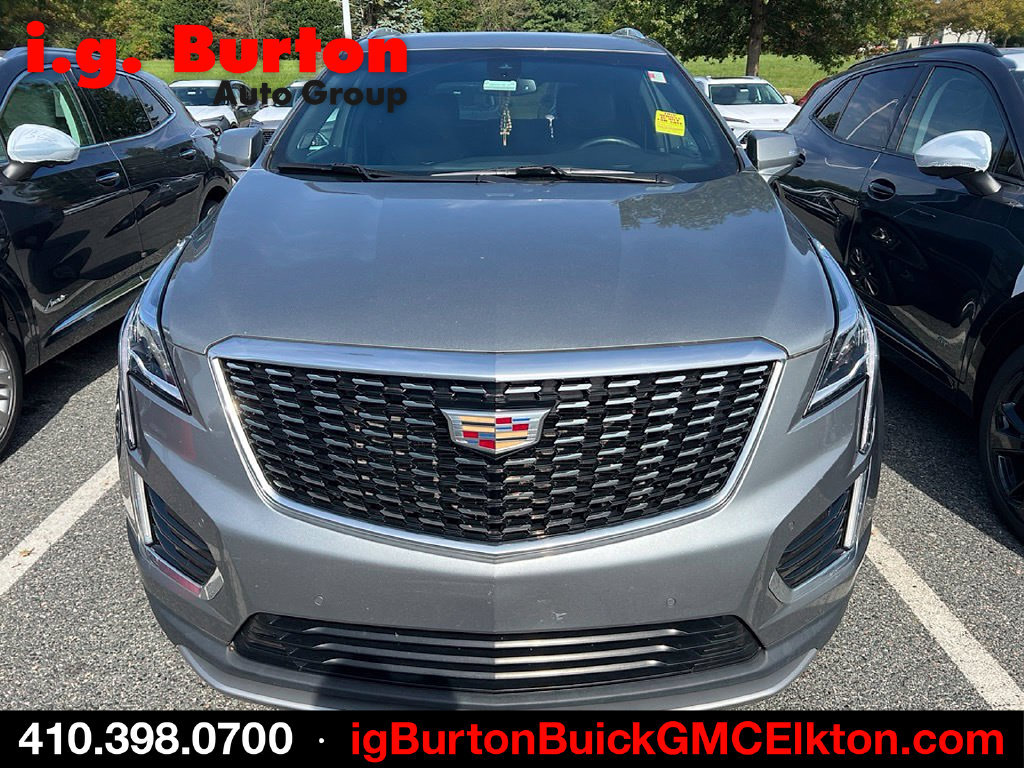 Used 2023 Cadillac XT5 Premium Luxury FWD image 2