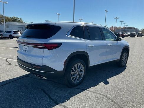New 2026 Buick Enclave Preferred image 24